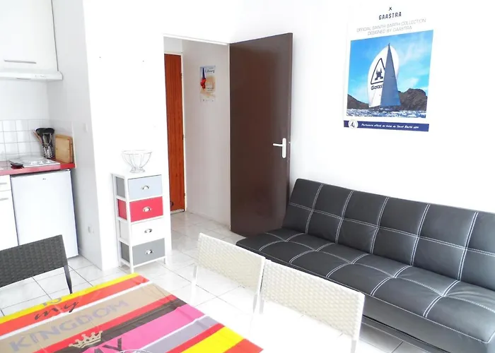 2 Pieces Avec Balcon Ensoleille Pres De L'hippodrome De - Fr-1-487-297 Apartamento